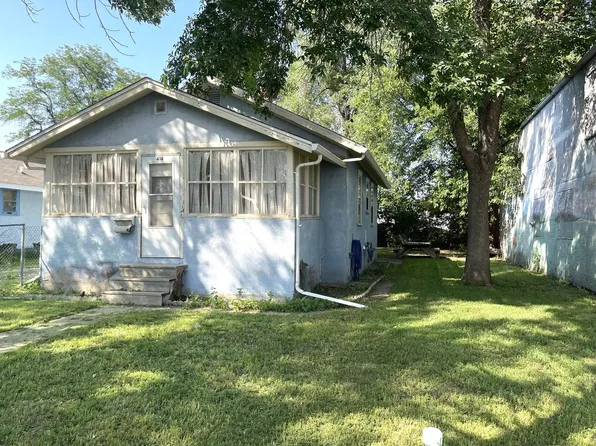 418 W Dakota Ave, Pierre, SD 57501