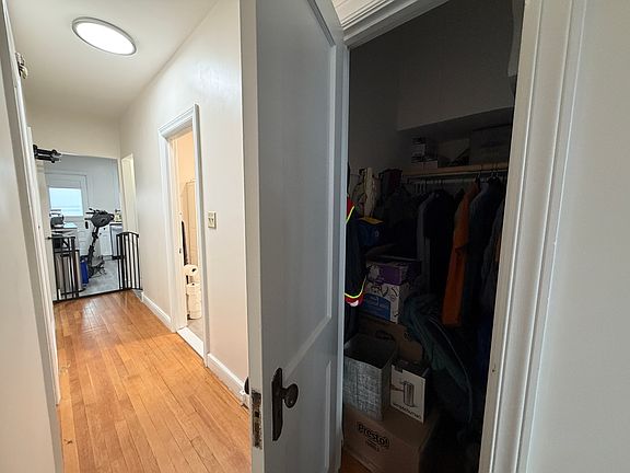 5th image of 277 Highland Ave