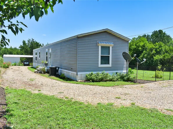 921 N 4250th Rd #A, Hugo, OK 74743
