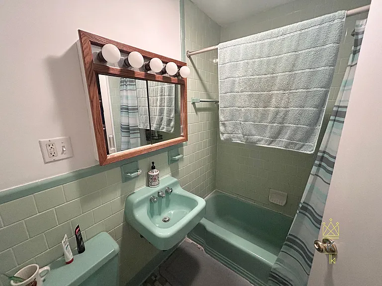 37 Garrison Rd #A — Photo 3