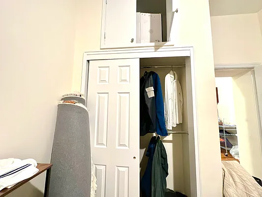 Rented by Nest Seekers International | media 14