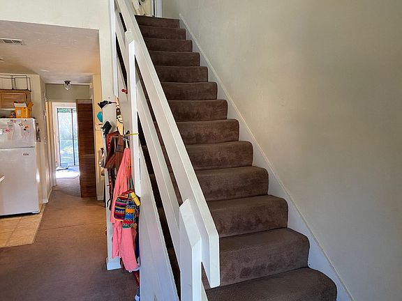 2nd image of 1089 Ocala Rd