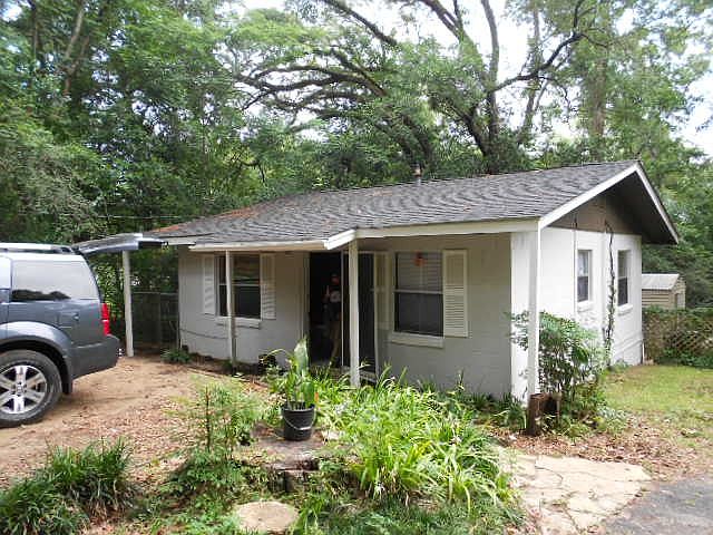 1st image of 913 Buena Vista Dr