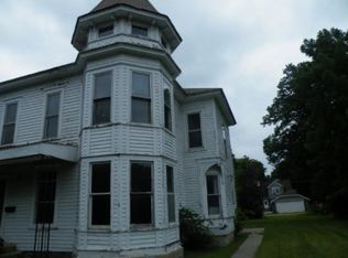 360 Harvey St, Tracy, MN 56175