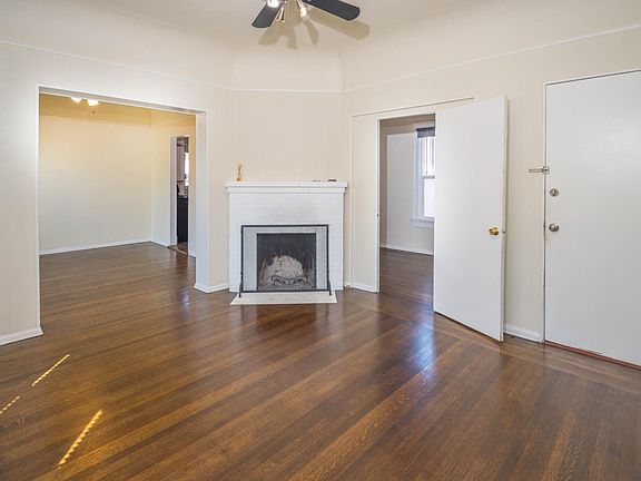 2nd image of 405 Rose Ave