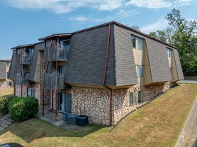 Hartford House Apartments