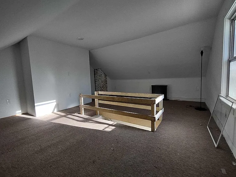16 Kilby St — Photo 10
