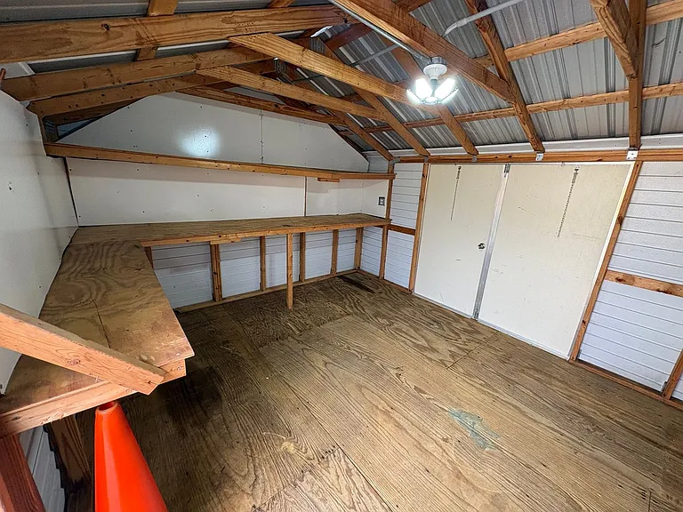 4021 Saunders — Photo 10