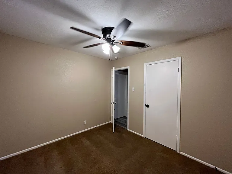 6522 Ridge Willow Dr — Photo 38