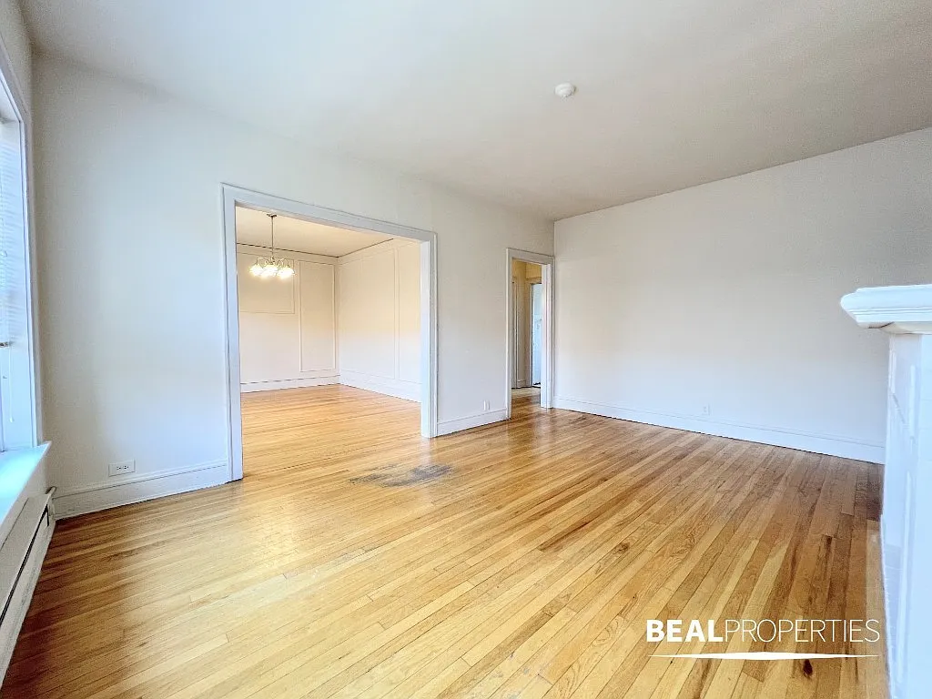 1 bed, 1.0 bath, $2,050 — Photo 4