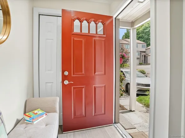 47 Lambert Common #47, Wilton, CT 06897