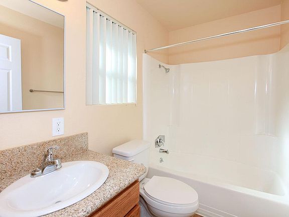 5th image of 2101 L Ave #2123-102