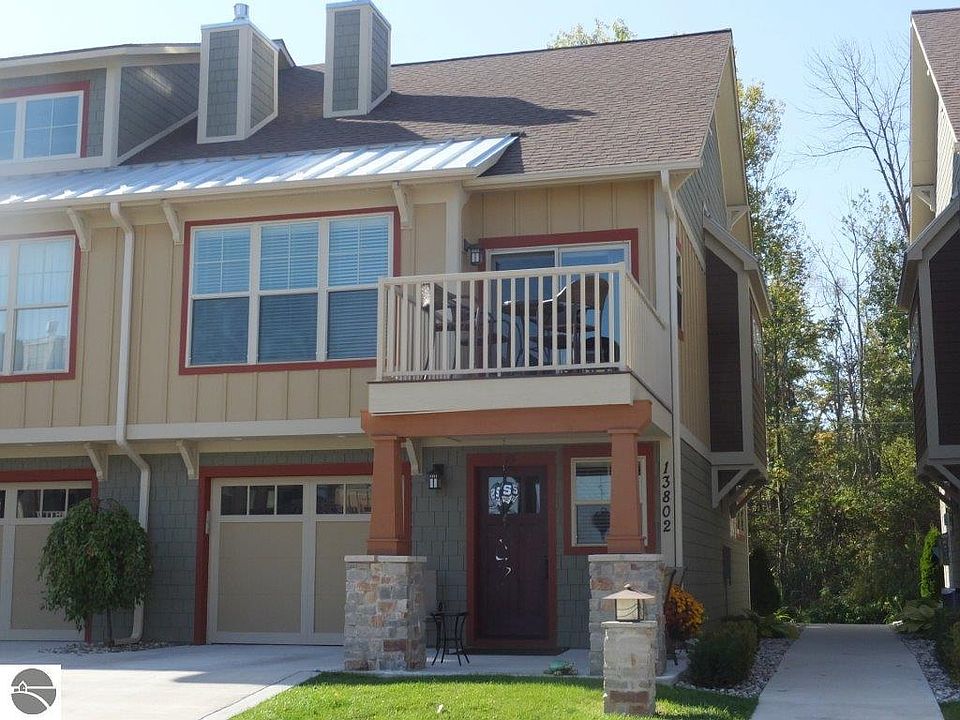 1st image of 13802 SW Bayshore Dr #13