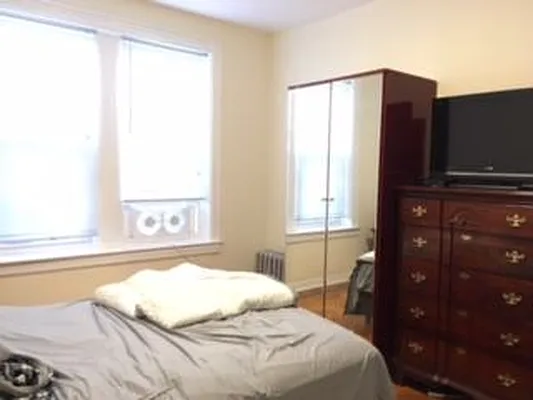 Rented by Astoria Park Realty Group Inc | media 30