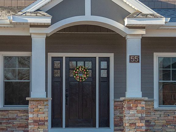 3rd image of 55 Victorian Hills Dr