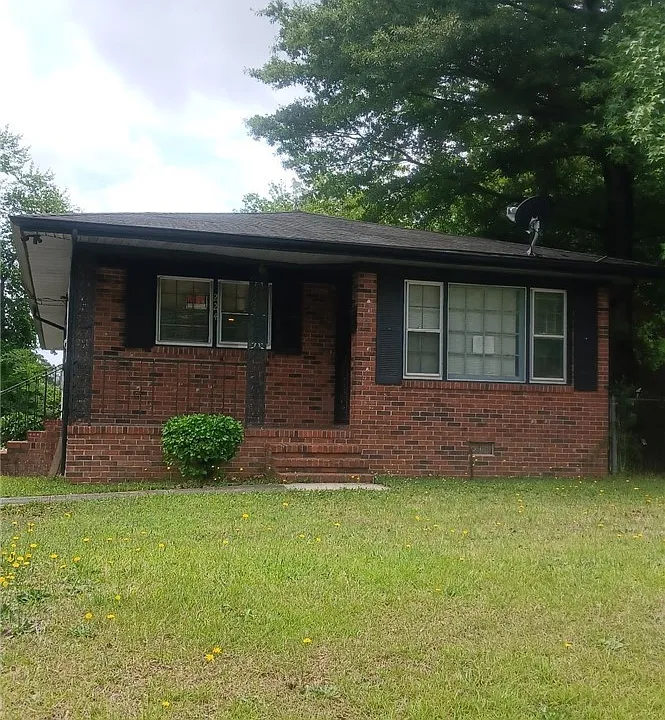 224 Irene St