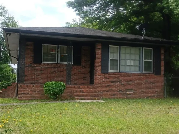 224 Irene St, Fayetteville, NC 28301