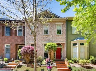 1639 Ridenour Pkwy NW, Kennesaw, GA 30152