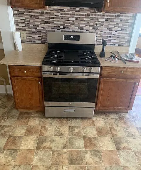 27 Brooklawn St #1 — Photo 11