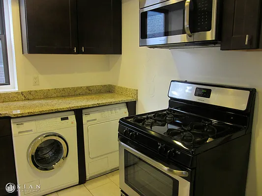 Rented by Kian Realty | media 14