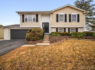 5628 Crestwood Rd, Matteson, IL 60443