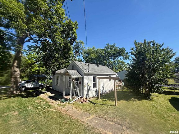 2nd image of 310 Forest St