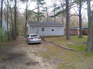 9702 W Silver Lake Rd, Mears, MI 49436