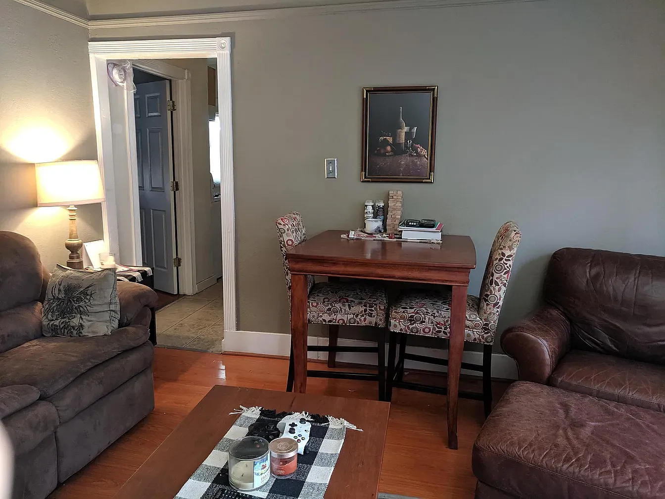 2 bed, 780 sqft, $3,095 — Photo 1