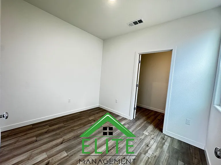 711 Rosazzo Ln #2 — Photo 7