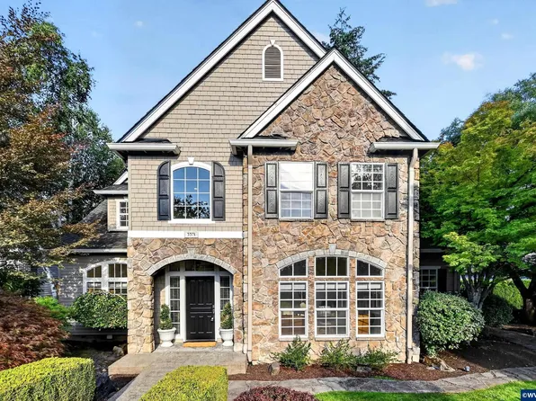 3371 Coeur D Alene Dr, West Linn, OR 97068