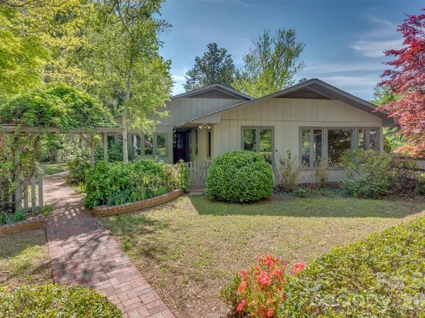 176 Fox Run Ln, Tryon, NC 28782