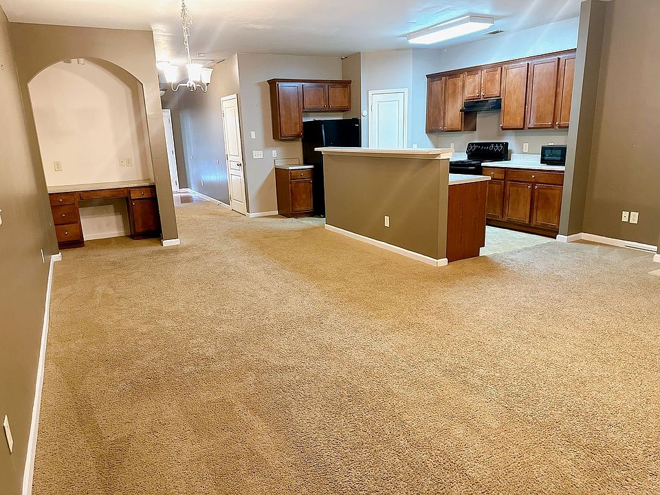 1st image of 3604 McClaren Way