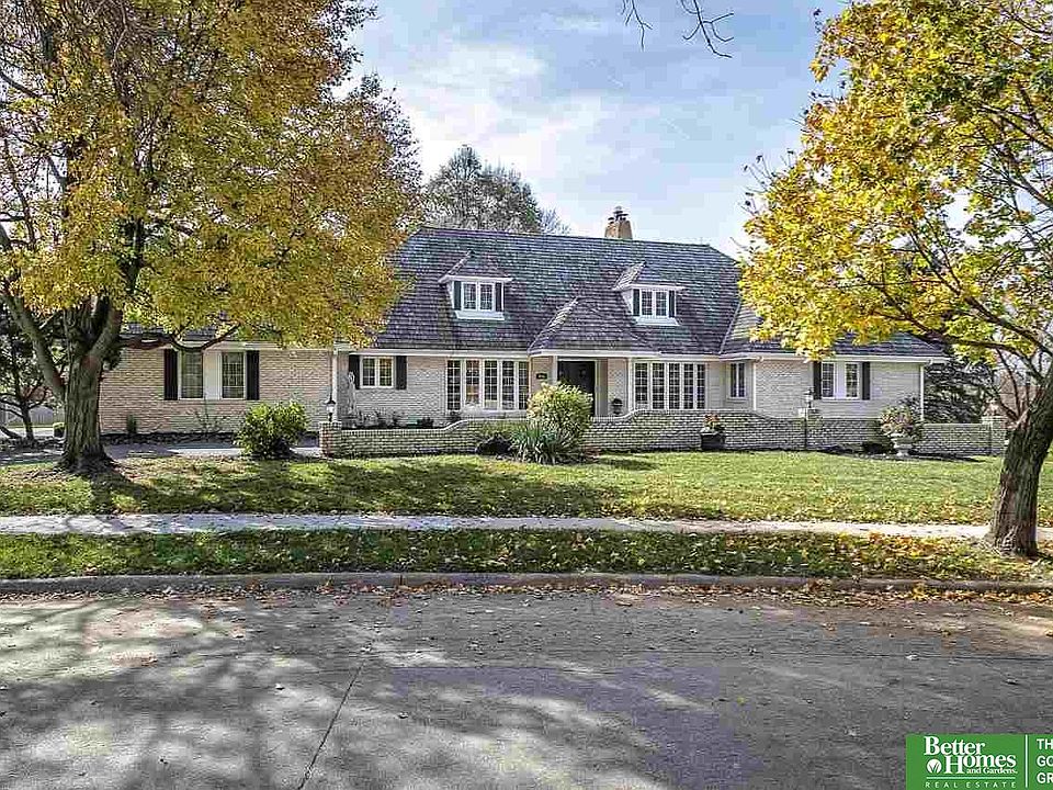 1st image of 9958 Devonshire Dr