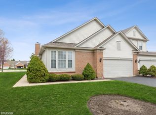 1 Brixton Ct, Algonquin, IL 60102