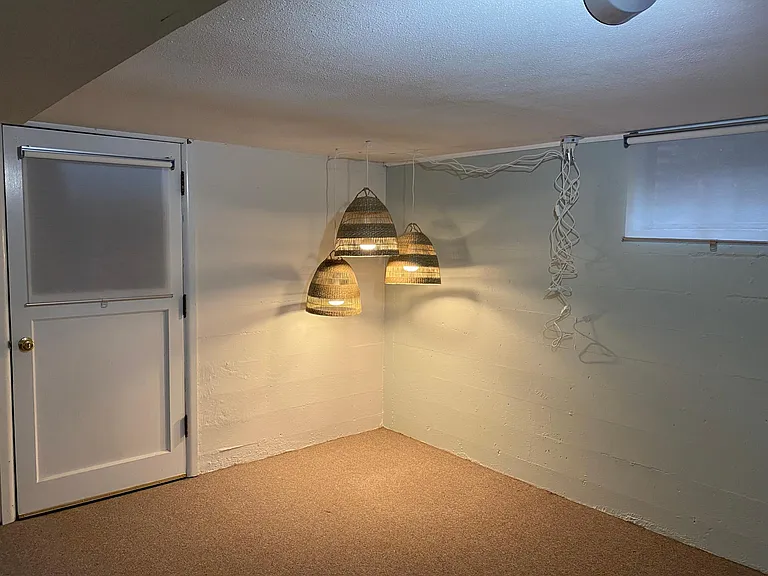 3719 Clark Ave — Photo 25