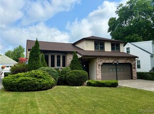 62 Northwood Dr, Buffalo, NY 14223