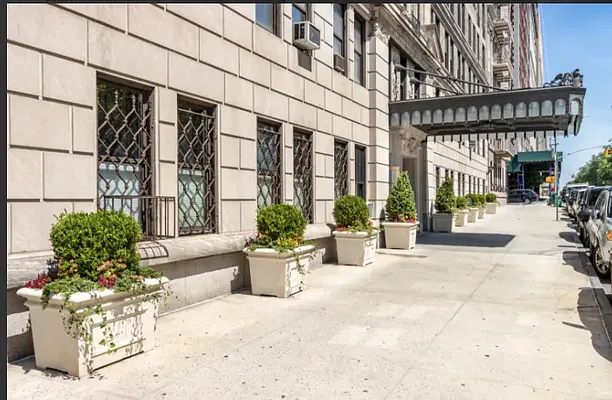 Rented by Compass | media 13