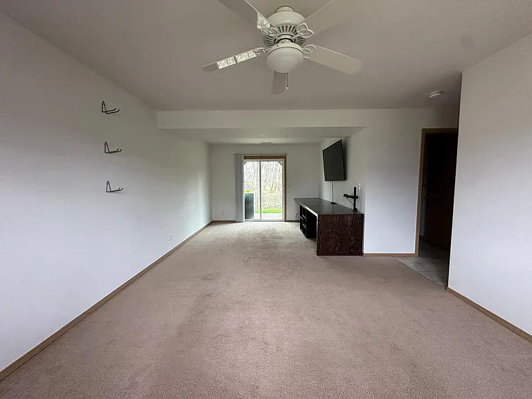 1012 Merea Ln — Photo 23