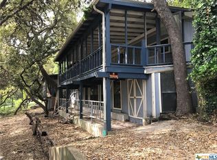 351 Shady Ridge Dr, Canyon Lake, TX 78133