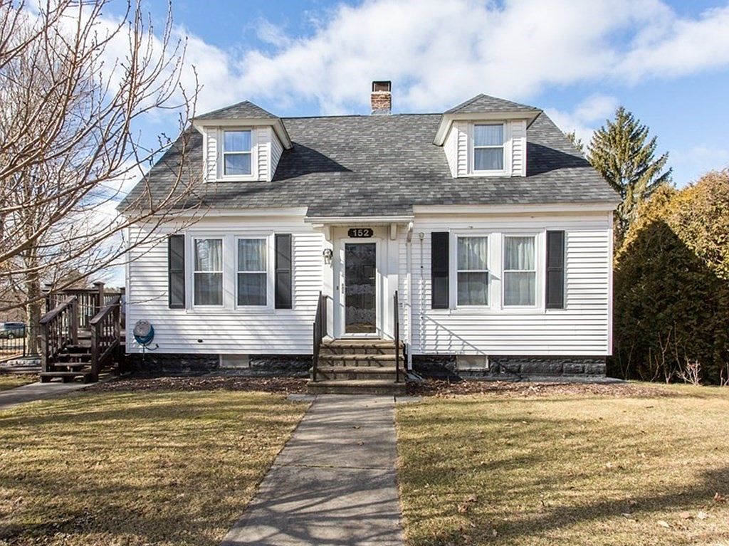 152 North St, Ware, MA 01082 Zillow