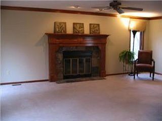 3rd image of 1625 NE 97th Ct