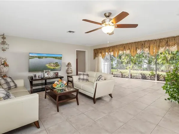 3804 SE 10th PL, CAPE CORAL, FL 33904