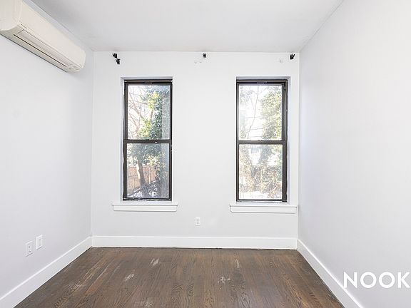 3rd image of 355 Marion St #1B