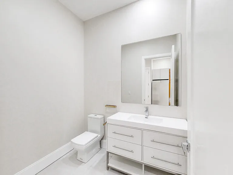1 Jackson St #201 — Photo 7