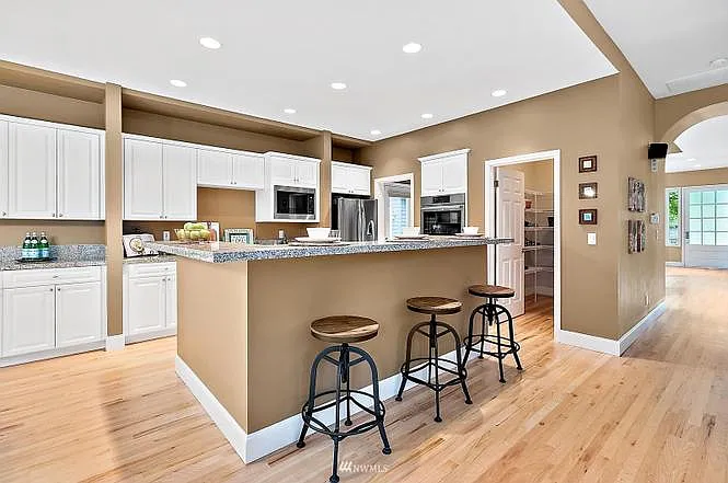 24504 SE 3rd Ct — Photo 15