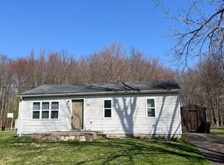 2340 Cedarville Rd, Goshen, OH 45122