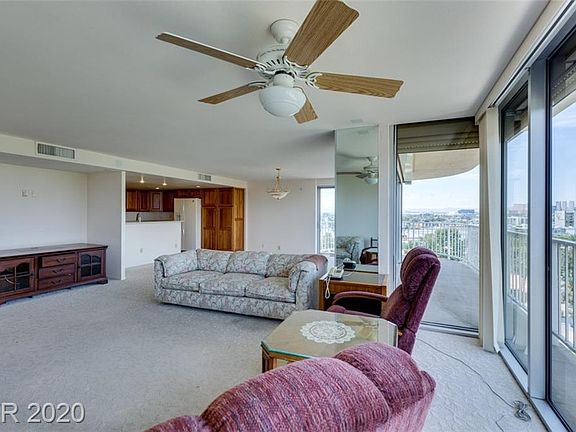3rd image of 3111 Bel Air Dr Unit 12G