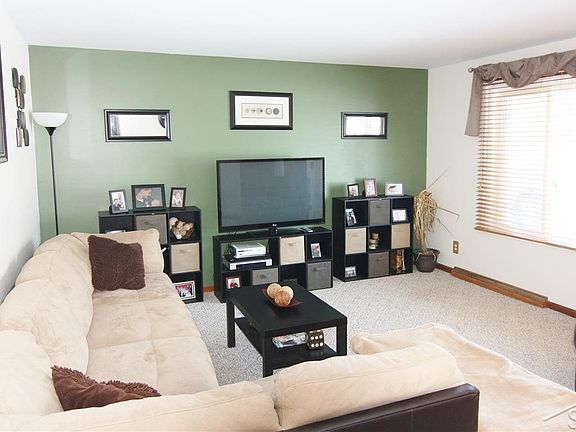 4th image of 2403 Hetzner Dr