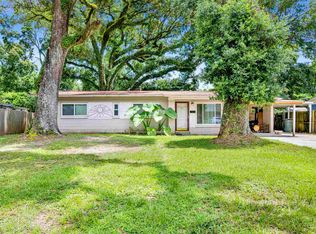 102 Saint Regis Dr, Pensacola, FL 32505