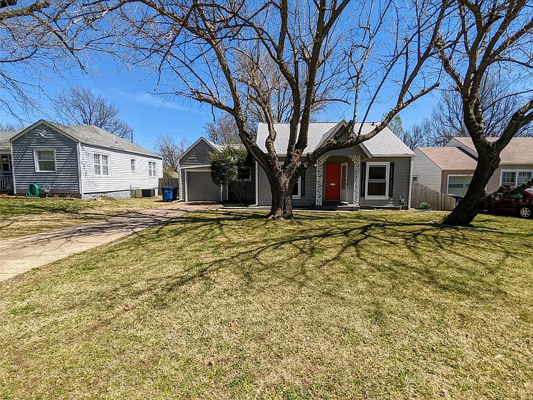 1317 S Darlington Ave — Photo 3